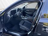 BMW 318 dA Touring LED ACC Sportsitz AHK ParkAssistent