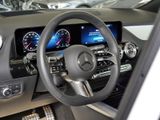 MERCEDES-BENZ GLA 200 d // AMG NIGHT MEMO MULTI 360 AHK KAMERA