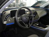 MERCEDES-BENZ E 220 d T //  AVANTGARDE AHK DISTR KAMERA SPUR