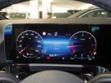 MERCEDES-BENZ GLA 200 d | AMG NIGHT AHK DISTR KAMERA PANO SPUR