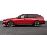 BMW 550e xDrive Touring