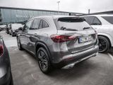 MERCEDES-BENZ GLA 200 PROGRESSIVE SPUR 360 PDC SHZ