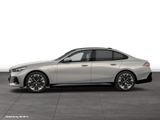 BMW 550e xDrive Limousine