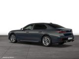BMW M760e xDrive Limousine