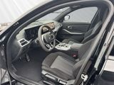 BMW 320 M Sport Touring i Park-Assistent HUD LED DAB Navi SHZ ZV