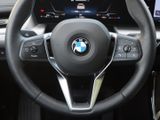 BMW 220i Active Tourer Premium-Paket LED AHK LM 17