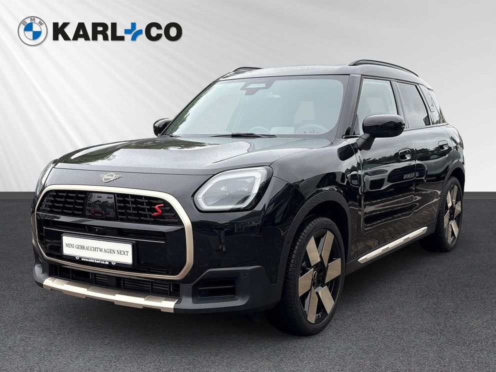 MINI Countryman S All4 Favoured Trim Paket XL Keyless