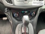 FORD Kuga ST-Line Allrad Panorama AHK-klappbar Allwetterreifen