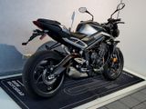 TRIUMPH Street Triple sehr gepflegt, kurzer Kennzeichenträger