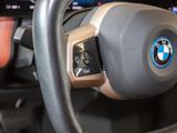 BMW iX M60+AHK+Panorama+Navi+HUD+360Kamera+Leder+eSitze