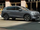 VW Tiguan Elegance 2.0 TDI NAVI+SITZHZ+ACC+PDC+RFK