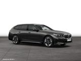 BMW 550e xDrive Touring