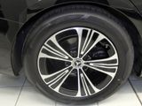 MERCEDES-BENZ E 220 d T //  AVANTGARDE AHK DISTR KAMERA SPUR