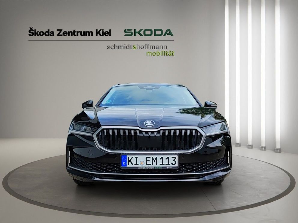 SKODA Superb Combi 2.0 TDI Selection 2.0 TDI 110 kW Selection