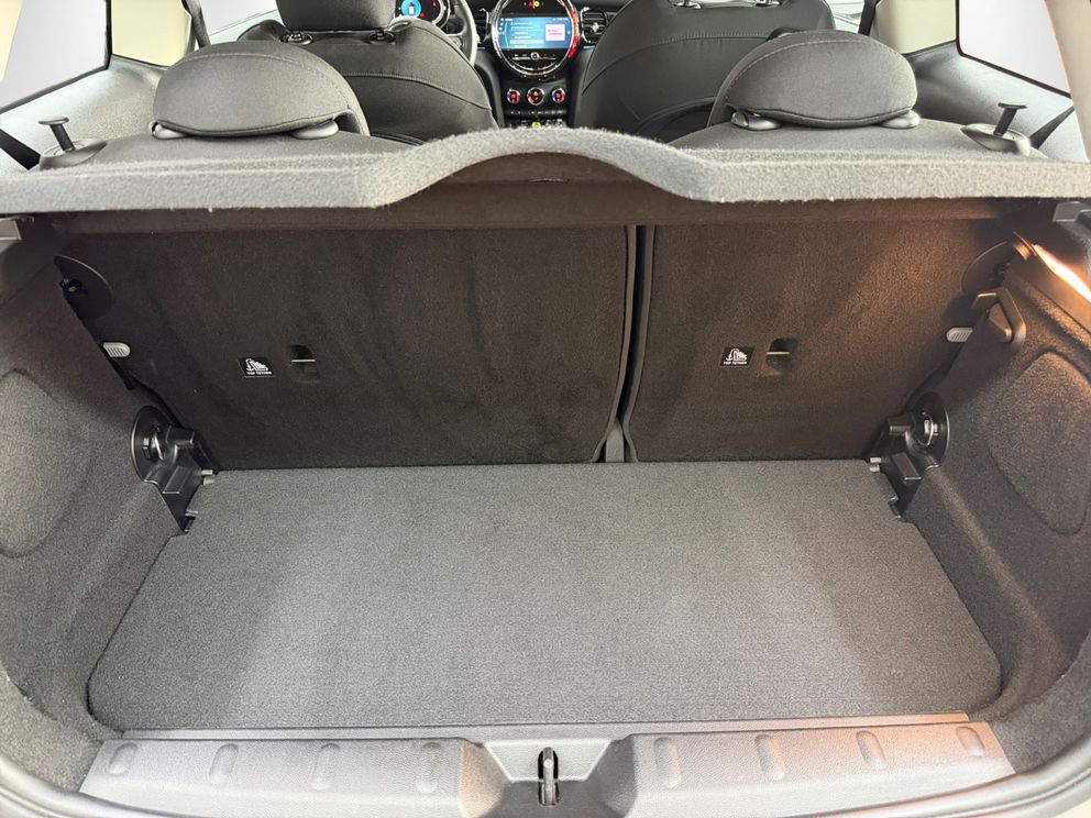 MINI Cooper SE Essential Trim 3-Türer LED+SHZ DW 0,25%