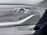 BMW 320 M Sport i Touring M Sport LED Navi PDCv+h Garantie