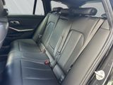 BMW 320 dA Touring LED Sportsitz HiFi Park-Assistent