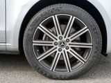 MERCEDES-BENZ V 300 AVANTGARDE+SOUND+4MATIC+PANO+AMG+AHK+LED