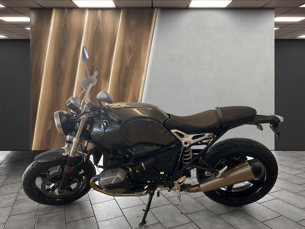 BMW R nineT Pure+Komfortpaket+Headlight-Pro+Kurvenlicht+