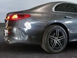 MERCEDES-BENZ E 300 de 4MATIC Limousine mit EQ Hybrid Technologie