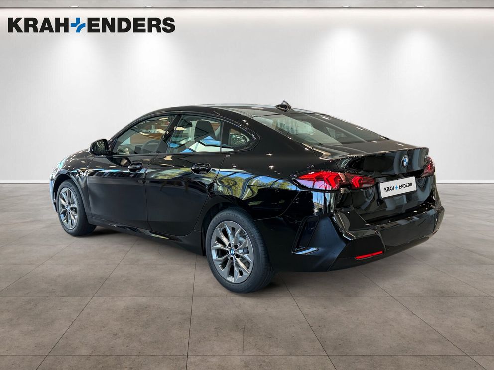 BMW 216 i Gran Coupe SHZ+Navi+Shadow-Line+LED+RFK