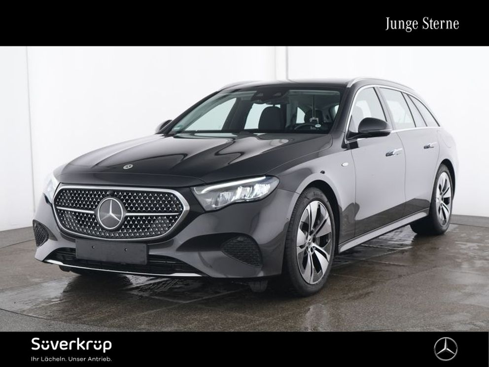 MERCEDES-BENZ E 300 T de ,  AVANTGARDE BURM AHK DISTR KAMERA