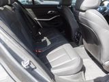 BMW 330 ixDrive+Navi+360 Kamera+Leder+e-Sitze+PDCv+h