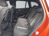 BMW X1 20i sDrive Sport Line LED PDC RFK SHZ HiFi
