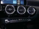 MERCEDES-BENZ A 200 d AMG NIGHT SPUR PANO DISTR KAMERA PDC