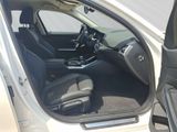 BMW 318 d Touring Sport line LED PDC AHK DAB+
