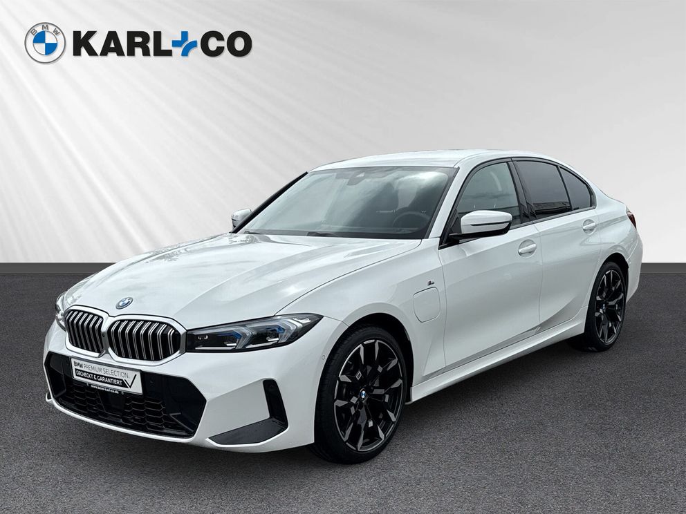 BMW 330 e xDr. M-Sport ACC Komfortzugang HIFI HUD