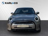 MINI Cooper Essential Trim LED Driving.Ass PDC hi. DAB