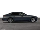BMW M760e xDrive Limousine