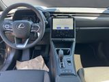 LEXUS LBX Basis*1.5*KOMFORT-PAK.*SHZ 15J-GARANTIE