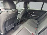 BMW 320 dA Sport-Line Live Cockpit Prof. M Dachreling