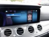 MERCEDES-BENZ E 220 d T // AMG NIGHT WIDE DISTR KAMERA SPUR