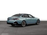 BMW i5 xDrive40 