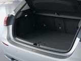 MERCEDES-BENZ A 250 e Kompaktlimousine PROGRESSIVE DISTR SPUR