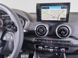 AUDI Q2 35 TFSI S-line S-tronic Panaroma Navi+ Klima