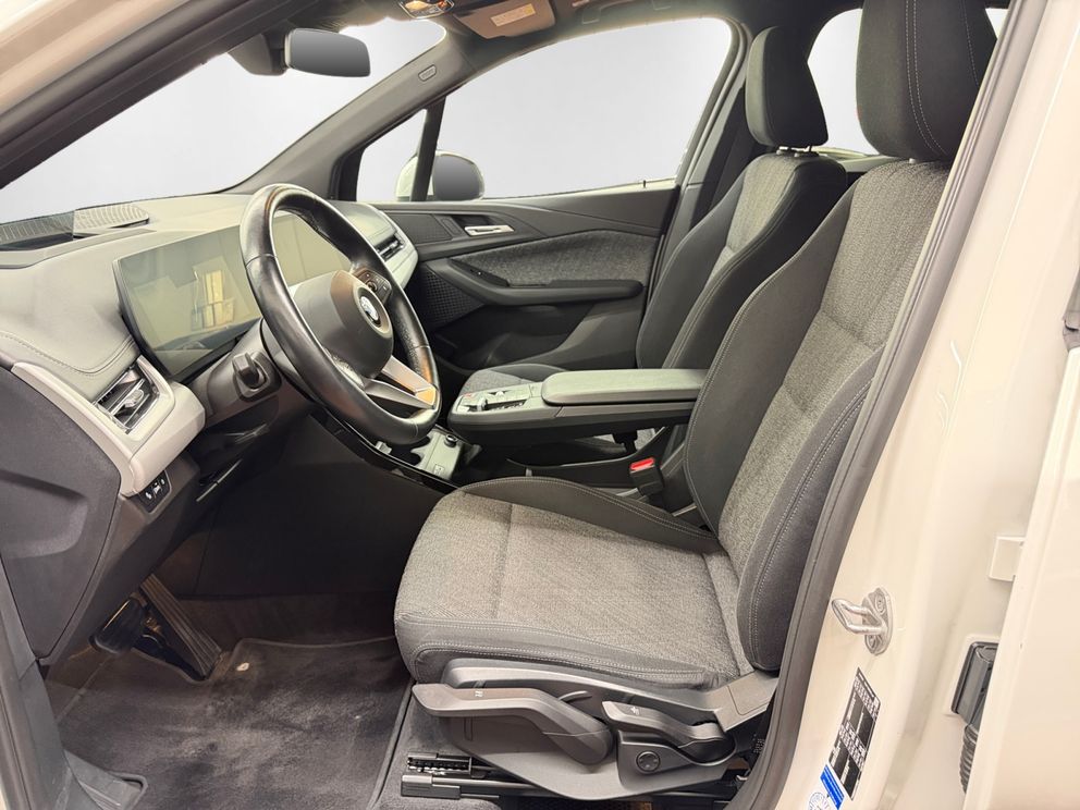 BMW 218 Active Tourer Adapt.LED+HUD+SHZ+AppleCarplay