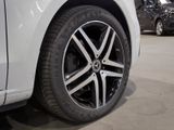 MERCEDES-BENZ V 250 AVANTGARDE K 360° MOPF2 AHK 2,5T 6SITZER