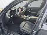 BMW 330 dA Limousine M-SportPRO Ad.LED el. Glasdach