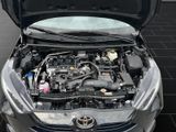 TOYOTA Yaris Hybrid+Teamplayer 1.Hand*15 Jahre Garantie