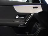 MERCEDES-BENZ CLA 180 SB , AMG 360 KAMERA PANO SPUR PDC SHD