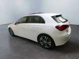 MERCEDES-BENZ A 200 d , PROGRESSIVE AHK KAMERA PANO SPUR PDC