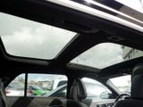 MERCEDES-BENZ E 300 de 4MATIC T-Modell mit EQ Hybrid Technologie