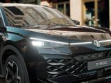 VW T-Roc R-Line 1.5 eTSI SITZHZ+AHK+ACC+PDC+CARPLAY