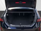 BMW i5 M60 xDrive B&W Panorama Autobahnassistent