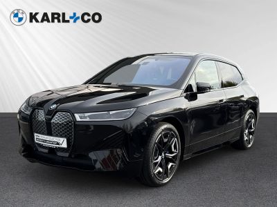 BMW iX M60 Laser Sky-Lounge AHK B&W ParkAss-Prof