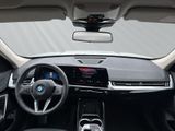 BMW iX1 eDrive20 El klappb. Anhängerkupplung